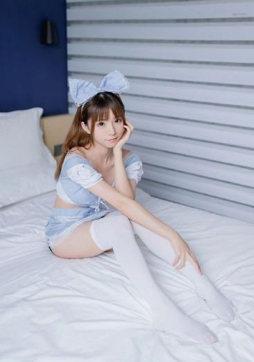 仗义英雄_JVID性感写真