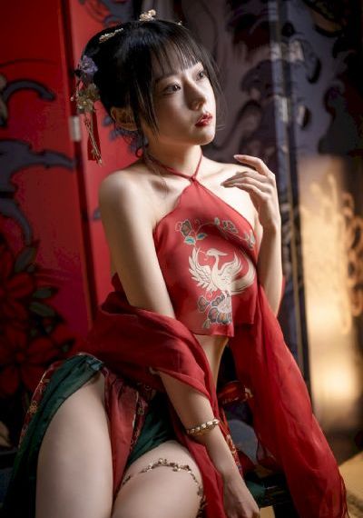 娇妻被领导玩得呻吟在线电影_超清在线观看完整版