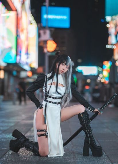 《年轻的秘书》在线观看_超清手机免费观看完整