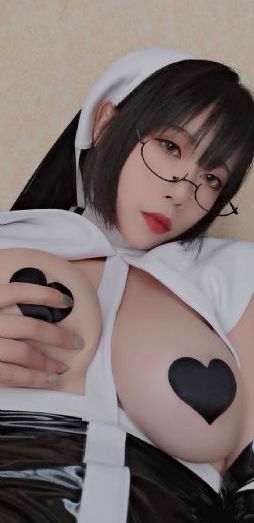 一个人在线看视频_国产剧电影完整版